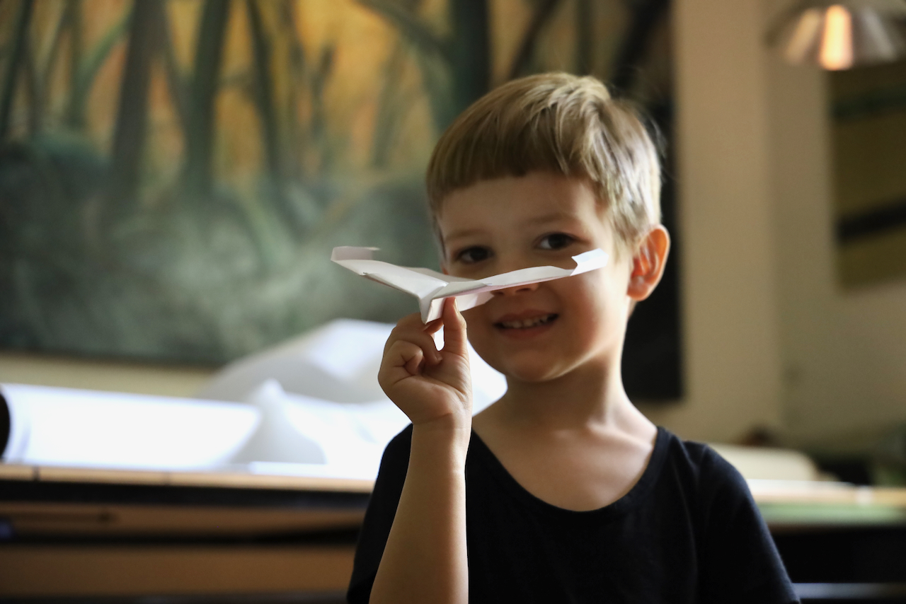 Otto with paper airplane 2020